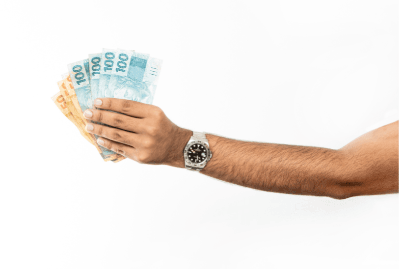 Relógio usado: como e onde vender?